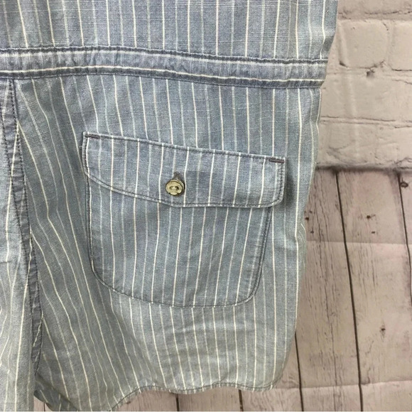 Levi’s Denim Pin Stripe Romper Size Medium - Picture 8 of 8